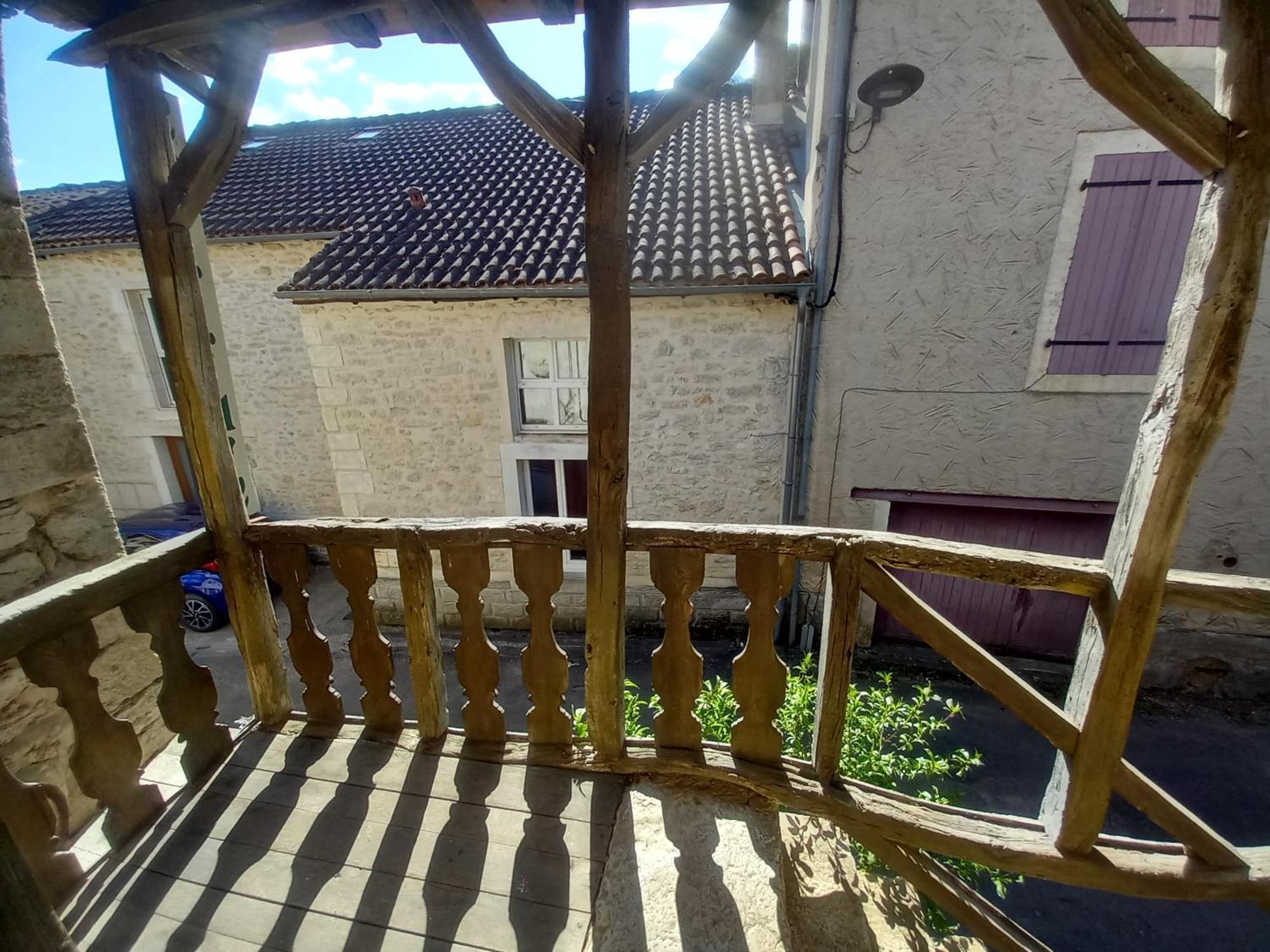 Maison Medievale Avec Jardin Dans Charmant Village Vers  Exterior foto
